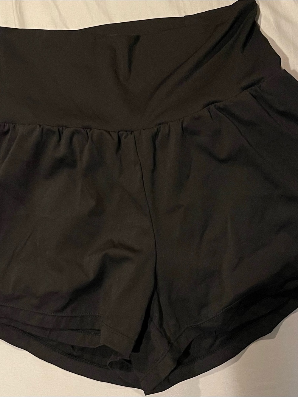 HALARA Black High-Waist Athletic Shorts